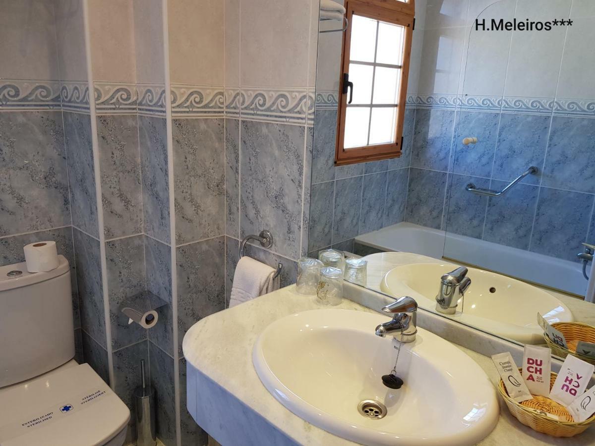 Hotel Meleiros Castro De Sanabria Екстериор снимка